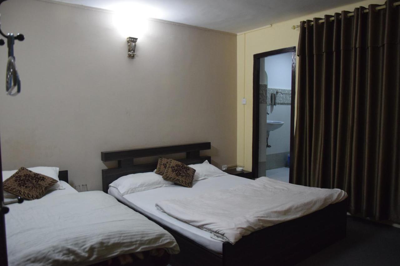 Lalitpur Hotel Siraaj מראה חיצוני תמונה