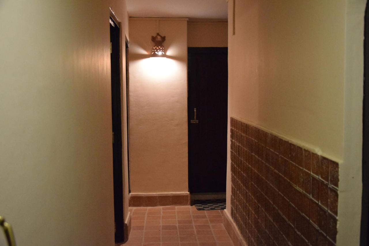Lalitpur Hotel Siraaj מראה חיצוני תמונה